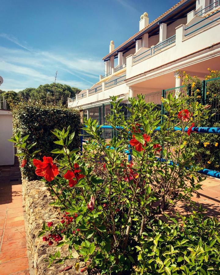Fantastic 3-Bedroom Holiday Home Including Tennis And Pool Near Golf Course El Portil Ngoại thất bức ảnh